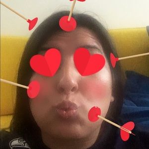 Meet your Posher, Anabel